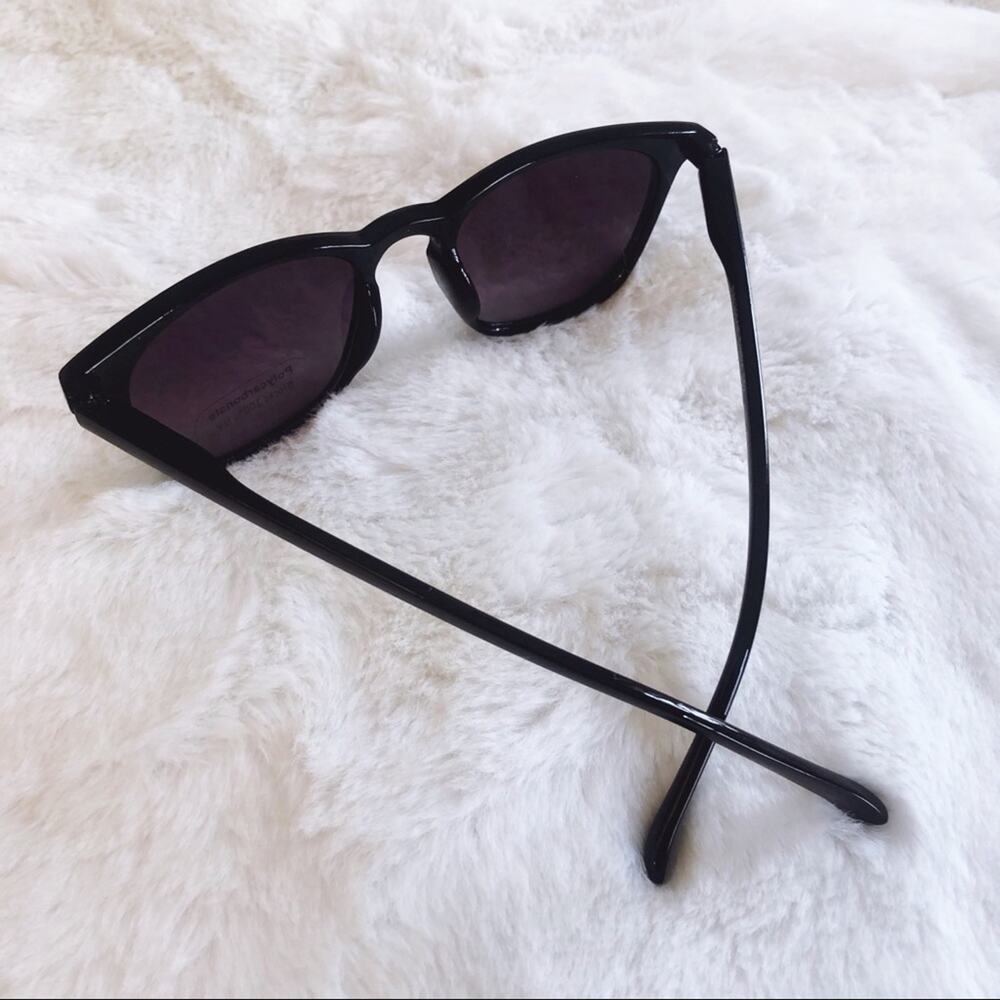 Jessica Black Classic Aviators Oval Sunglasses - Picture 8 of 9